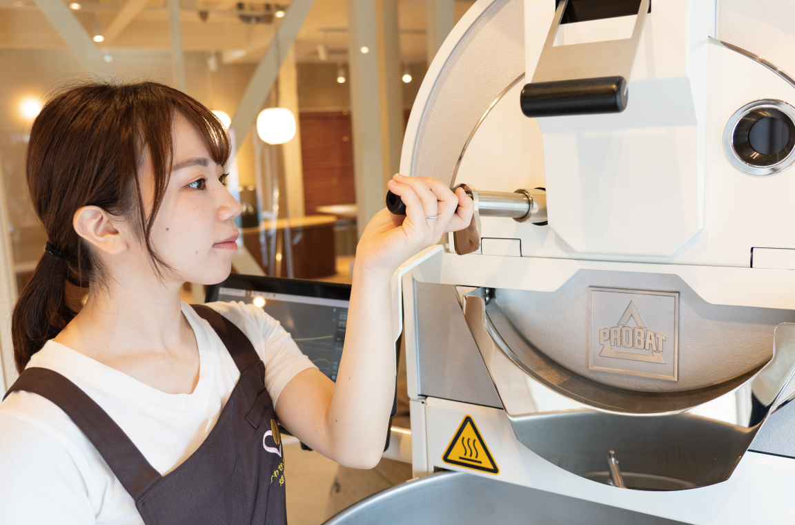 笑顔と温もりでつながる「幸せの輪」